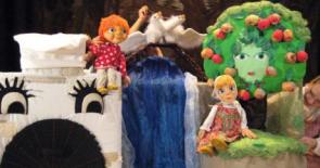 кукольный спектакль на детский праздник "Сестриа Аленушка и братец Иванушка"